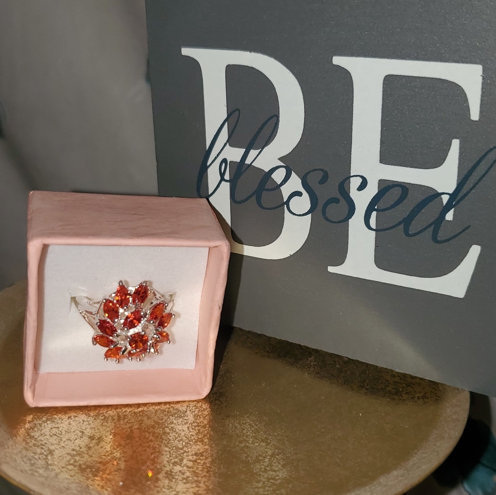 Brand new silver ruby ring. - Picture 8 of 8